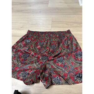 Vintage Isaac Zelcer 100% Silk Shorts Size L